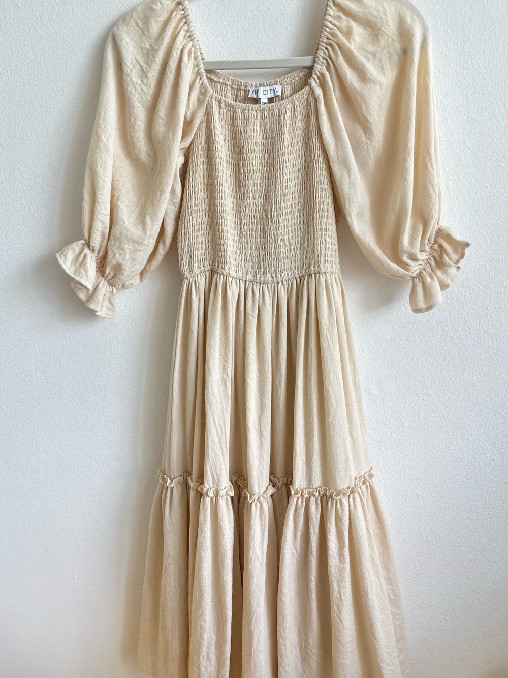 Ivy City Co Mommy and Me Lani dresses 💛 - Picture 3 of 4